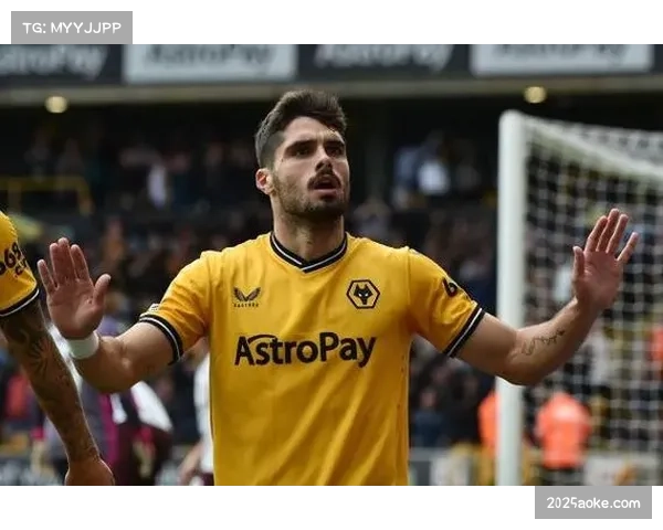 转会传闻:某意甲豪门关注狼队边锋,夏季转会窗或开启谈判